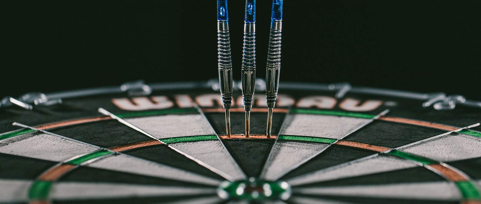 Practice and play darts with online applications, games and training tools